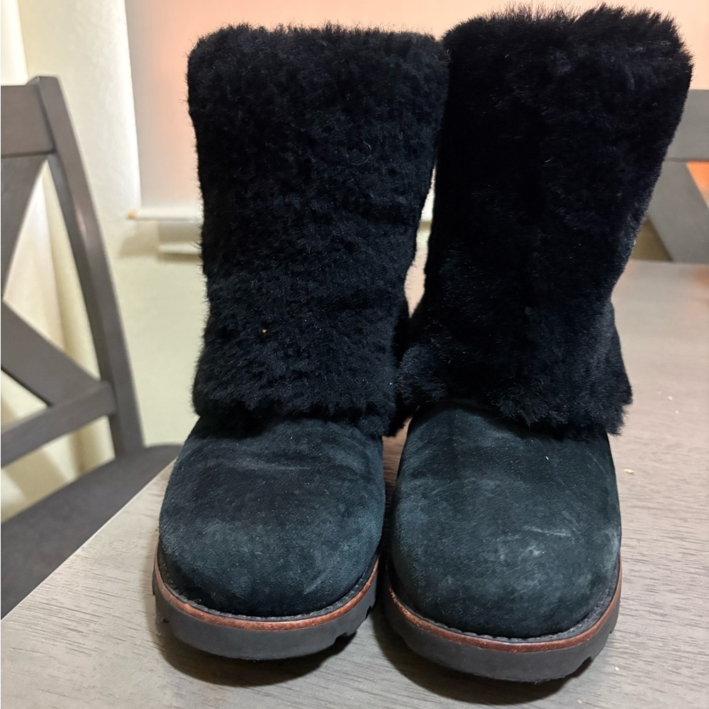 UGG Black Maylin Shearling Boots - Picture 1 of 7